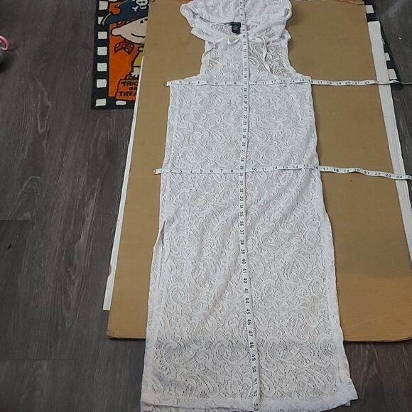 Love by Chesley White Floral Crochet Hooded Swimsuit Cover Up Vacation Boho Swim - Picture 6 of 8